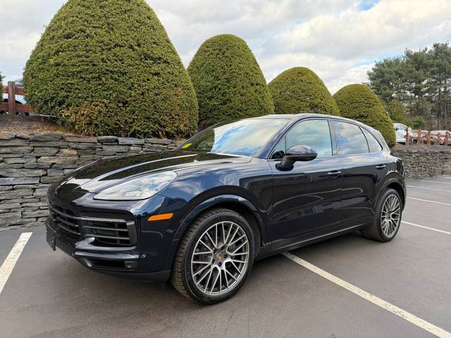 2022 Porsche Cayenne S Platinum Edition AWD photo
