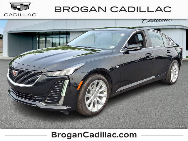 2022 Cadillac CT5 Luxury AWD photo