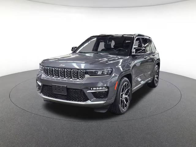 2022 Jeep Grand Cherokee Summit Reserve 4WD photo