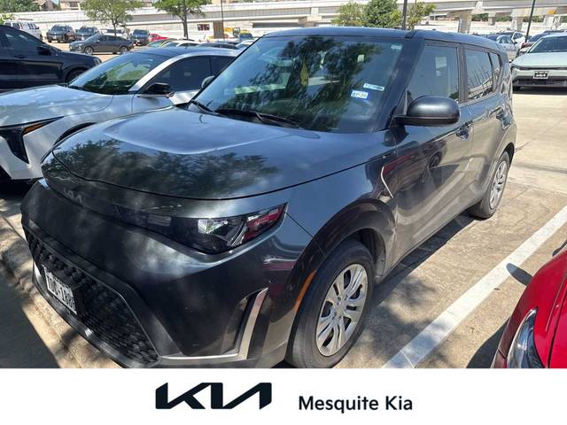 2023 Kia Soul LX FWD photo