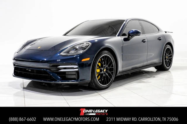 2022 Porsche Panamera Turbo S AWD photo
