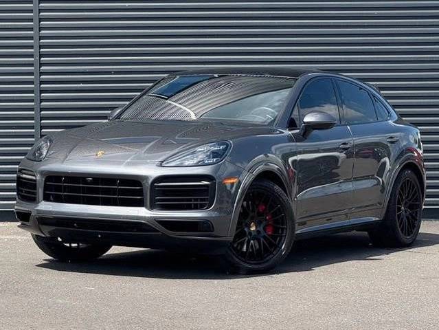 2023 Porsche Cayenne Coupe GTS AWD photo