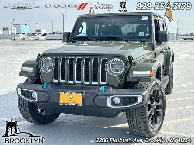 2022 Jeep Wrangler Unlimited 4xe Unlimited Sahara 4WD photo
