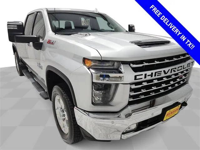 2022 Chevrolet Silverado 2500HD LTZ 4WD photo