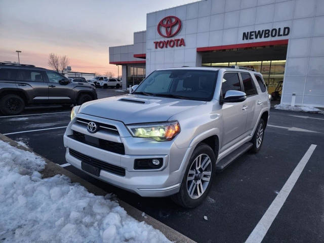 2022 Toyota 4Runner TRD Sport 4WD photo