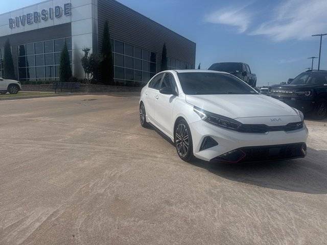 2023 Kia Forte GT FWD photo