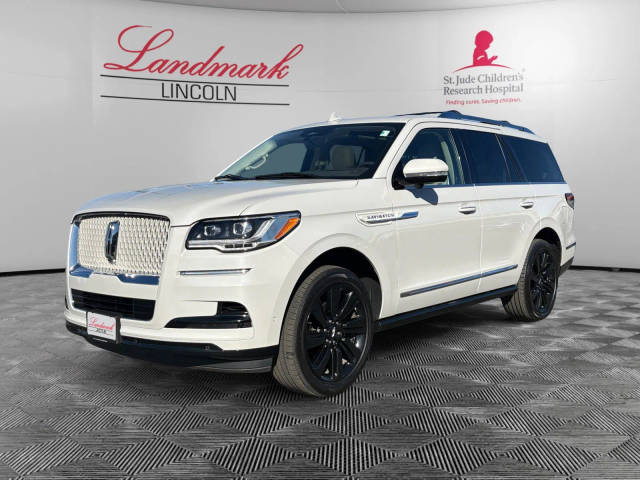 2022 Lincoln Navigator Reserve 4WD photo