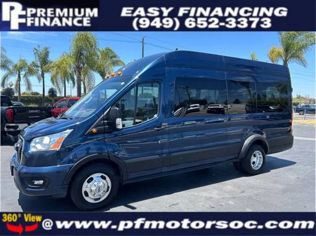 2022 Ford Transit Passenger Wagon XLT AWD photo