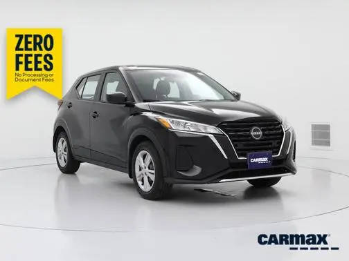 2022 Nissan Kicks S FWD photo
