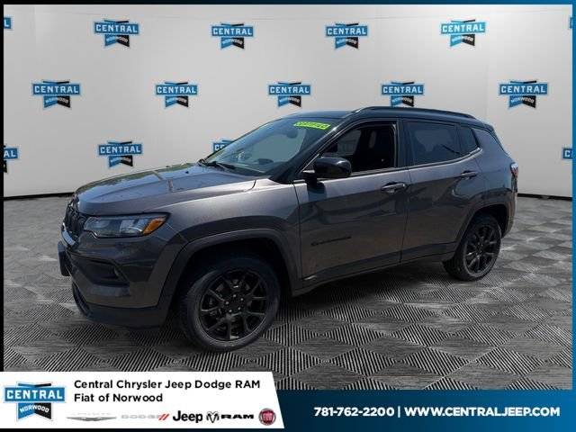 2022 Jeep Compass Altitude 4WD photo