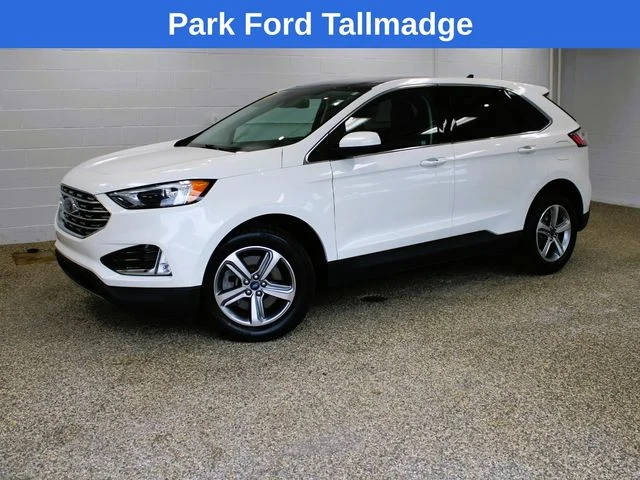 2022 Ford Edge SEL AWD photo