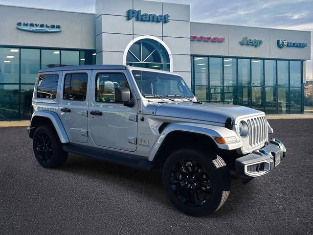2022 Jeep Wrangler Unlimited 4xe Unlimited Sahara 4WD photo