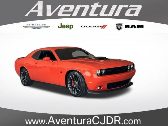 2022 Dodge Challenger R/T Scat Pack RWD photo