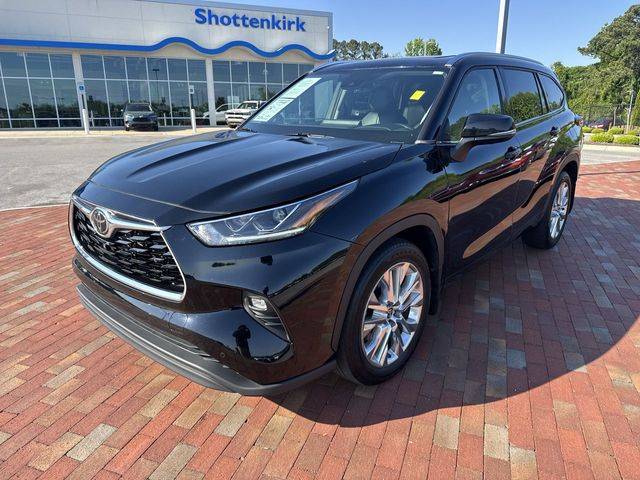 2022 Toyota Highlander Limited AWD photo