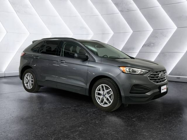 2022 Ford Edge SE AWD photo