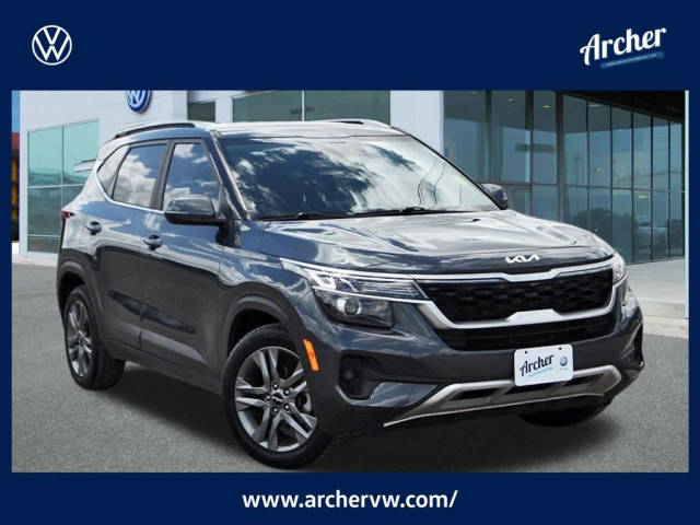 2022 Kia Seltos S FWD photo