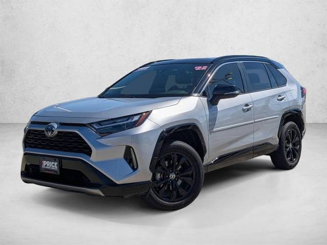2022 Toyota RAV4 Hybrid XSE AWD photo