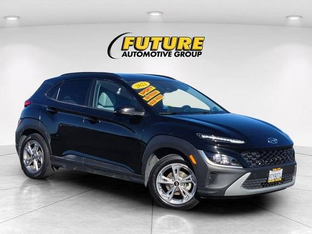 2022 Hyundai Kona SEL FWD photo