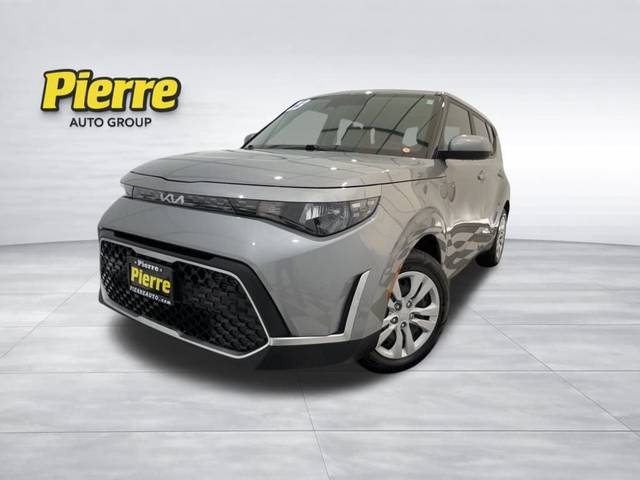 2023 Kia Soul LX FWD photo