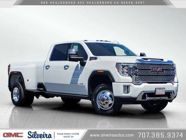 2022 GMC Sierra 3500HD Denali 4WD photo