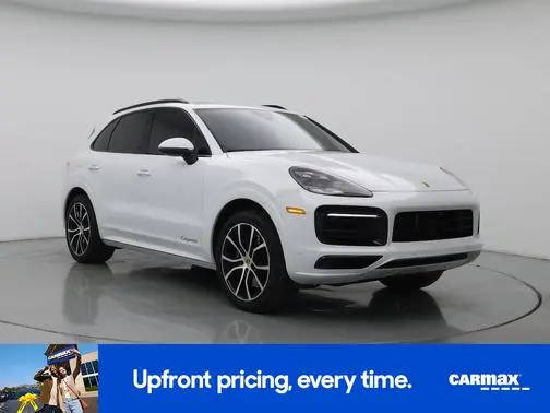 2022 Porsche Cayenne Platinum Edition AWD photo