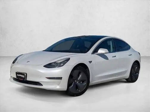 2019 Tesla Model 3 Mid Range RWD photo