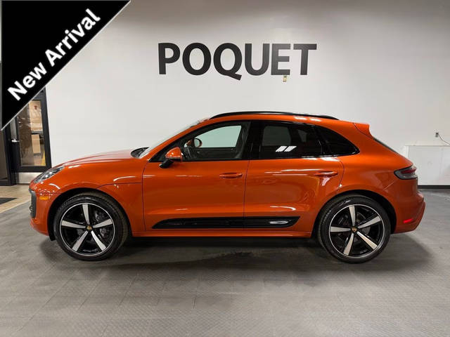 2023 Porsche Macan T AWD photo