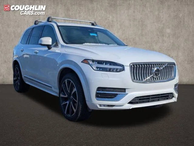 2023 Volvo XC90 Plus AWD photo