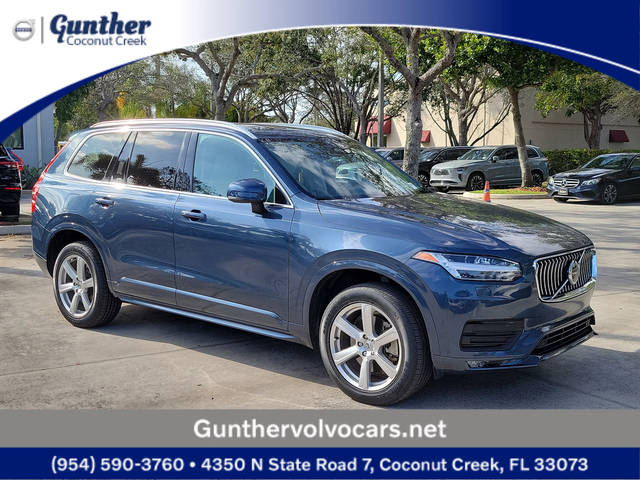 2023 Volvo XC90 Core AWD photo