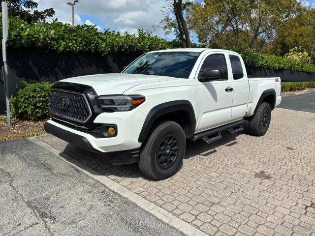 2022 Toyota Tacoma SR RWD photo