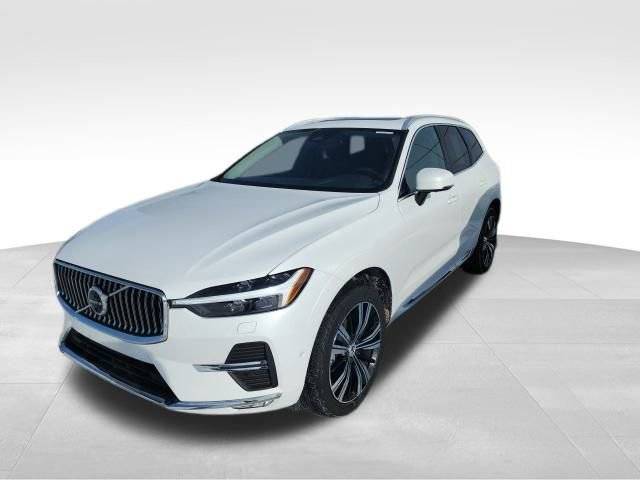 2023 Volvo XC60 Plus Bright Theme AWD photo
