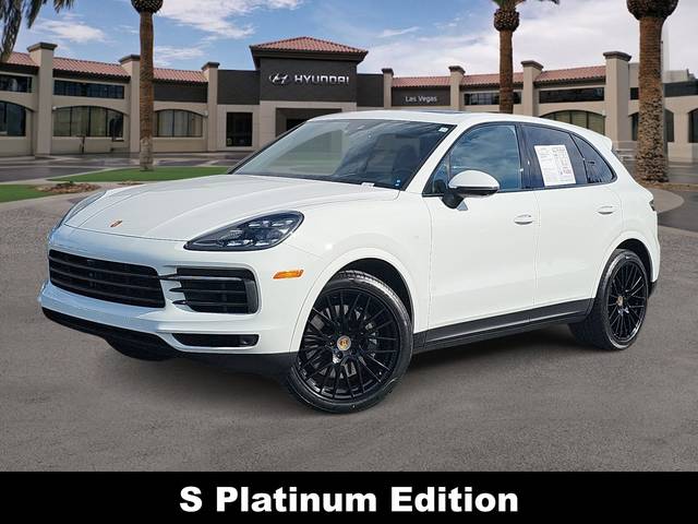 2023 Porsche Cayenne S Platinum Edition AWD photo