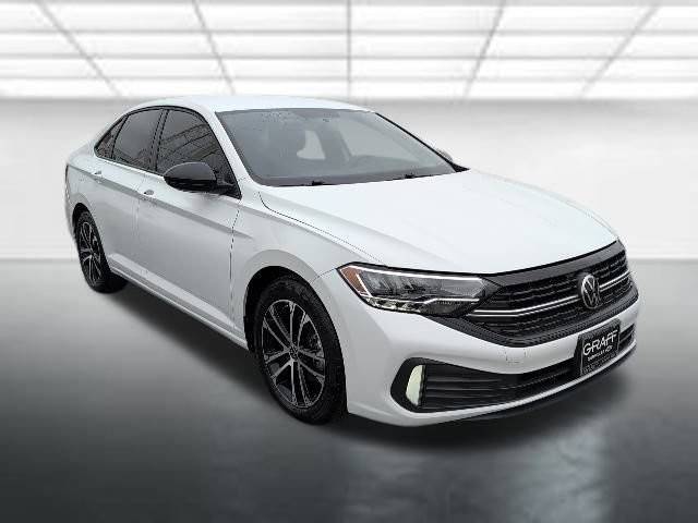 2022 Volkswagen Jetta Sport FWD photo
