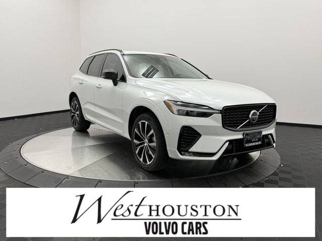 2023 Volvo XC60 Plus Dark Theme AWD photo