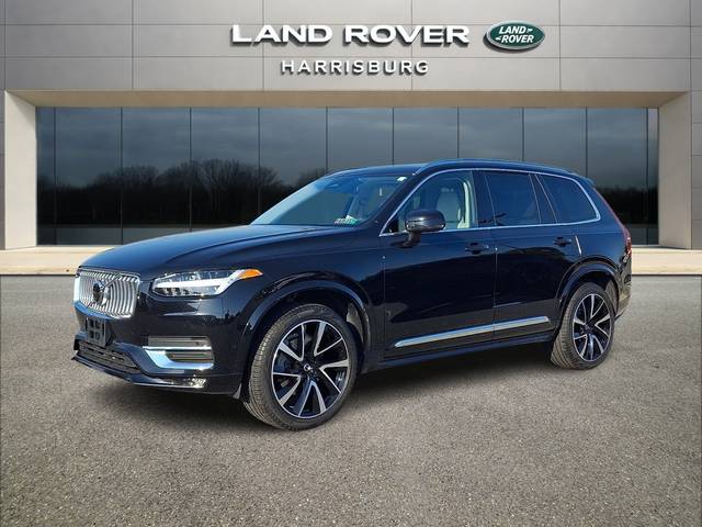 2023 Volvo XC90 Plus AWD photo