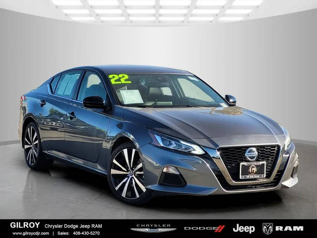 2022 Nissan Altima 2.5 SR FWD photo