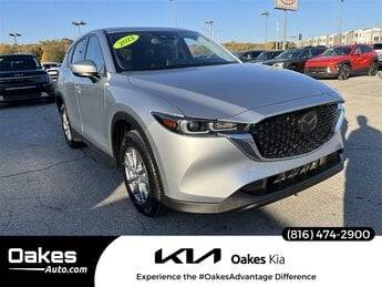 2022 Mazda CX-5 2.5 S Preferred Package AWD photo