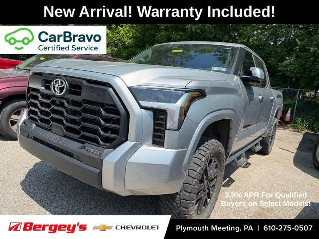 2022 Toyota Tundra SR5 4WD photo