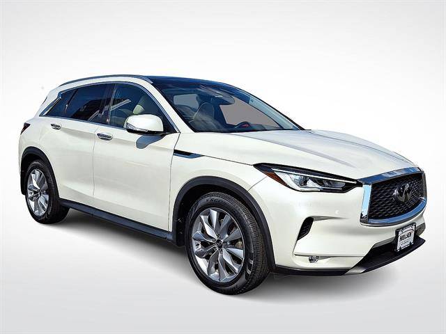2022 Infiniti QX50 LUXE AWD photo