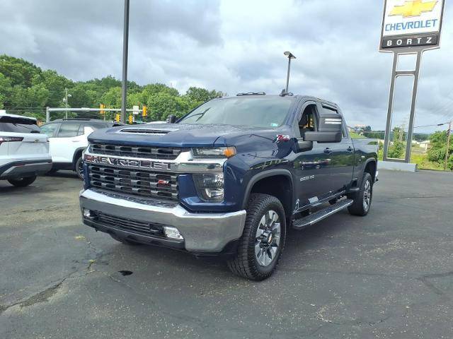 2022 Chevrolet Silverado 2500HD LT 4WD photo