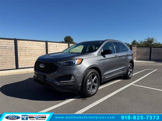 2022 Ford Edge SEL AWD photo