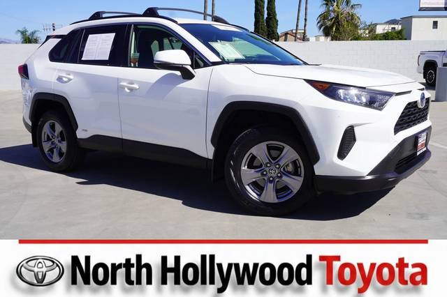 2022 Toyota RAV4 Hybrid LE AWD photo
