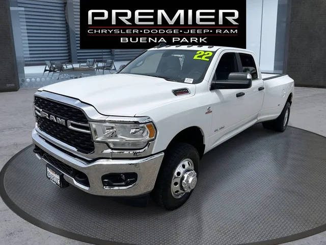 2022 Ram 3500 Big Horn 4WD photo