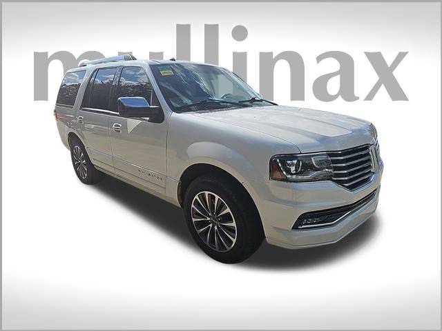 2017 Lincoln Navigator Select 4WD photo