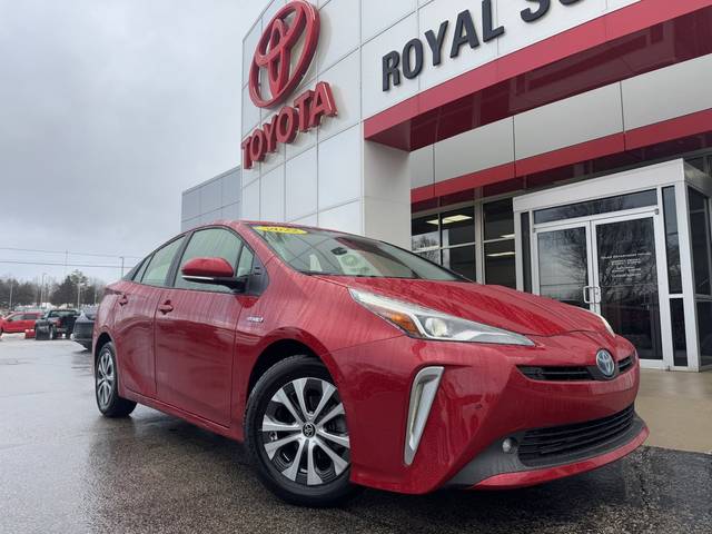 2022 Toyota Prius XLE AWD photo