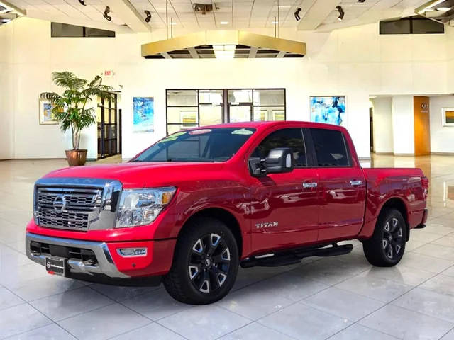 2022 Nissan Titan SV RWD photo