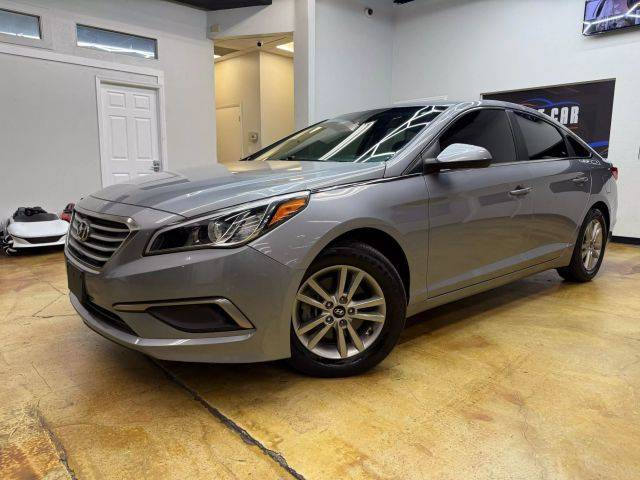 2017 Hyundai Sonata 2.4L FWD photo