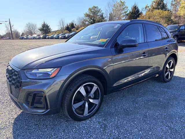 2022 Audi Q5 S line Premium Plus AWD photo