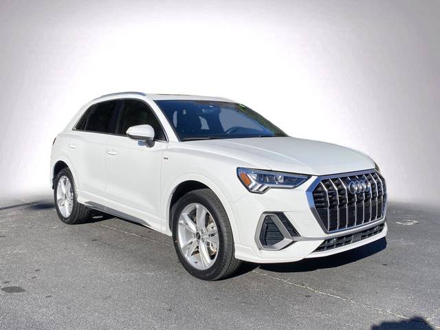 2022 Audi Q3 S line Premium Plus AWD photo