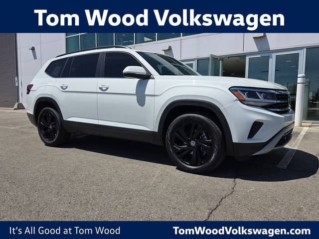 2022 Volkswagen Atlas 3.6L V6 SE w/Technology AWD photo